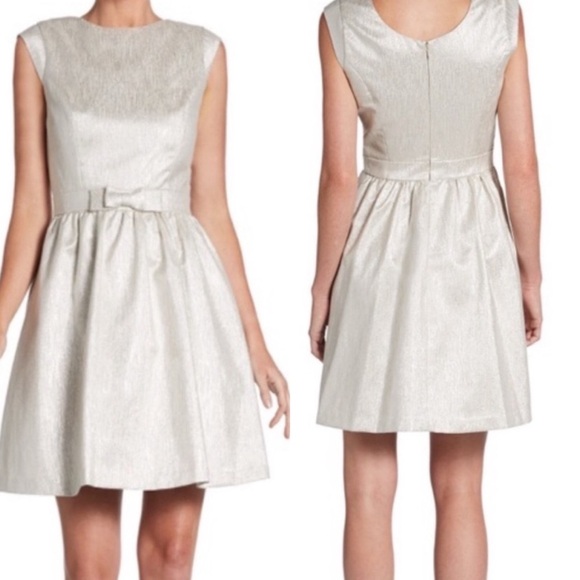 Cynthia Steffe Silver Metallic Fit & Flare Bow Cocktail Dress Size 4 NWT - Picture 1 of 13